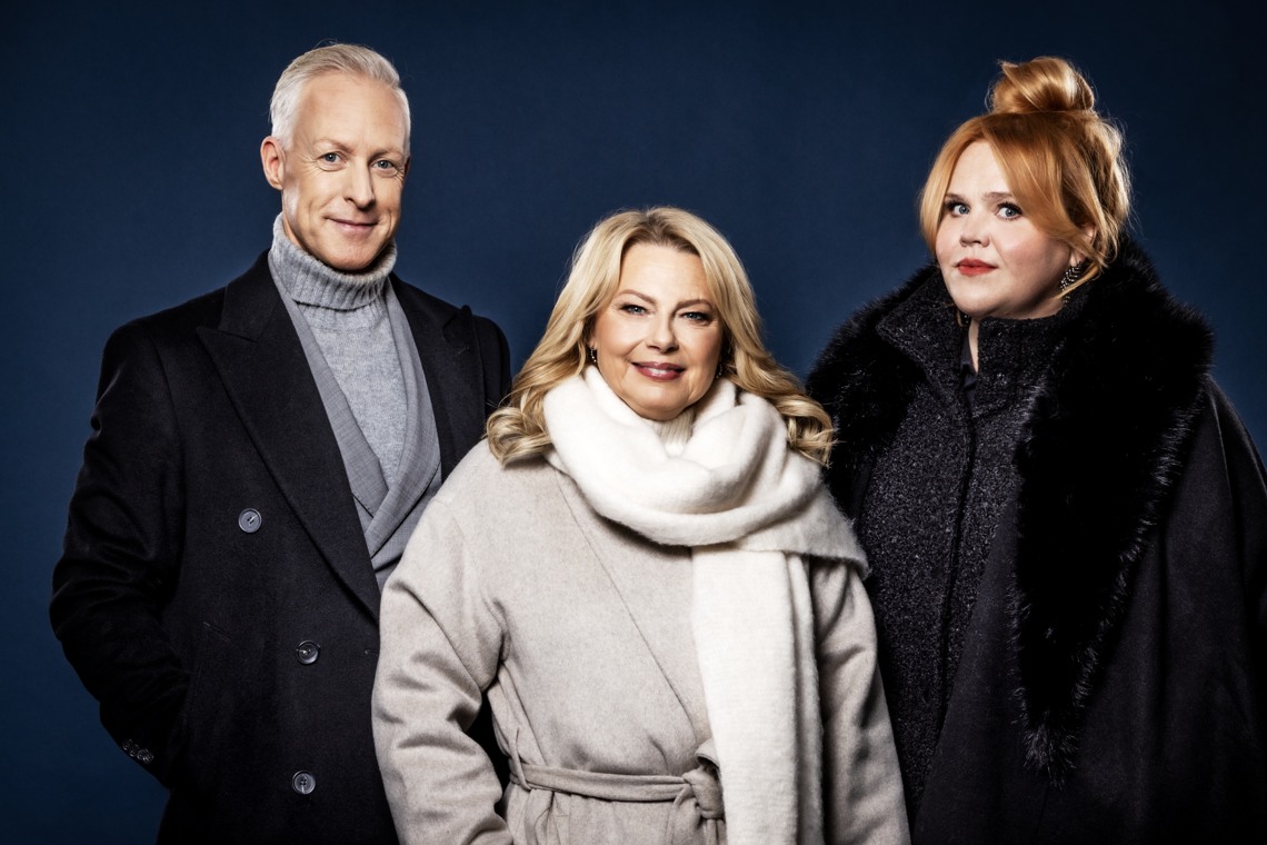 André Pops, Helena Bergström och Linnea Wikblad. Foto: Janne Danielsson, SVT